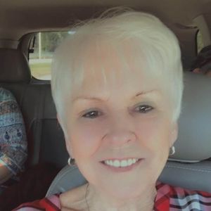 Meet your Posher, Sadie